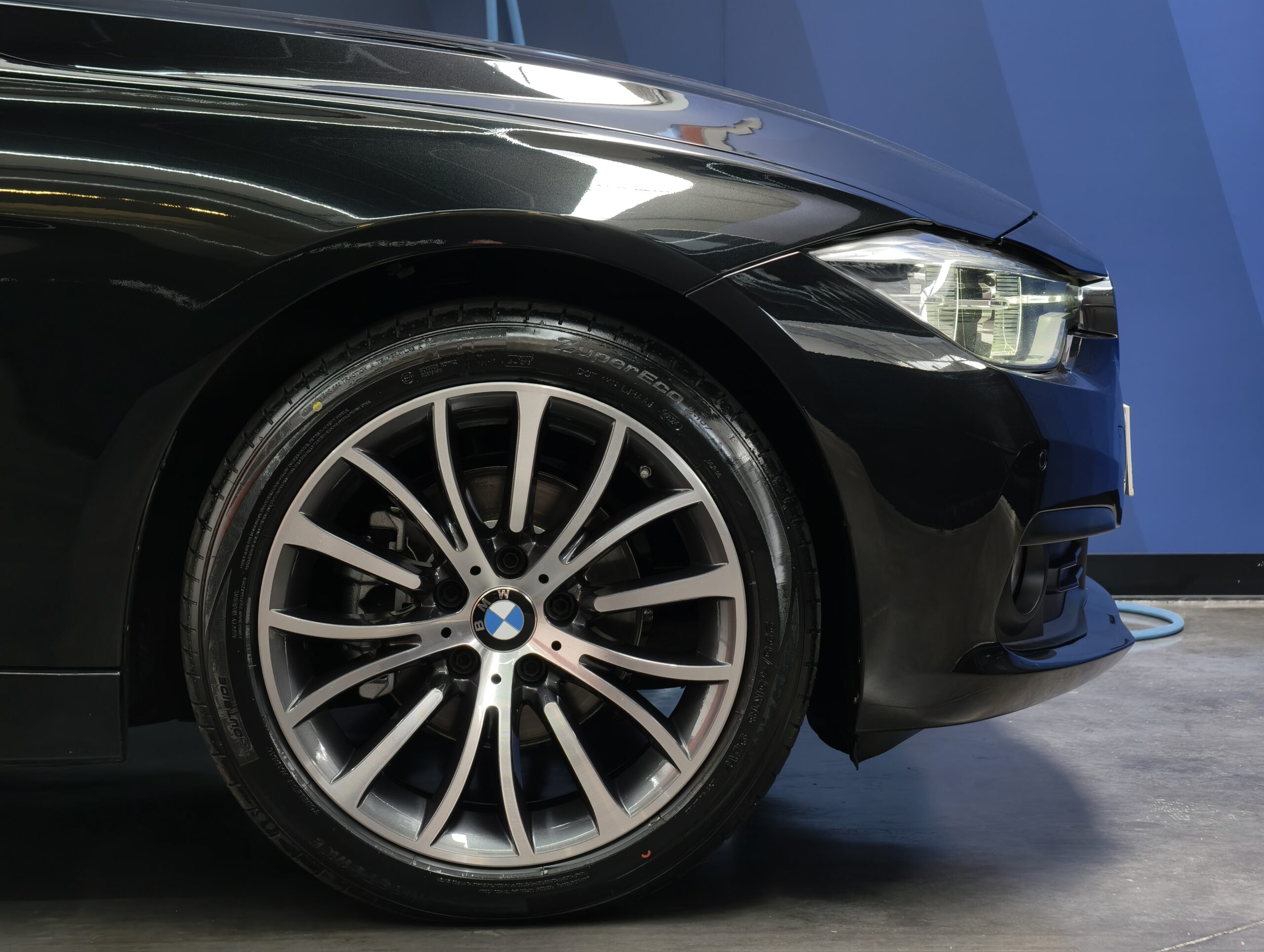 BMW 318 d Touring Aut. Sport Line - Image 7