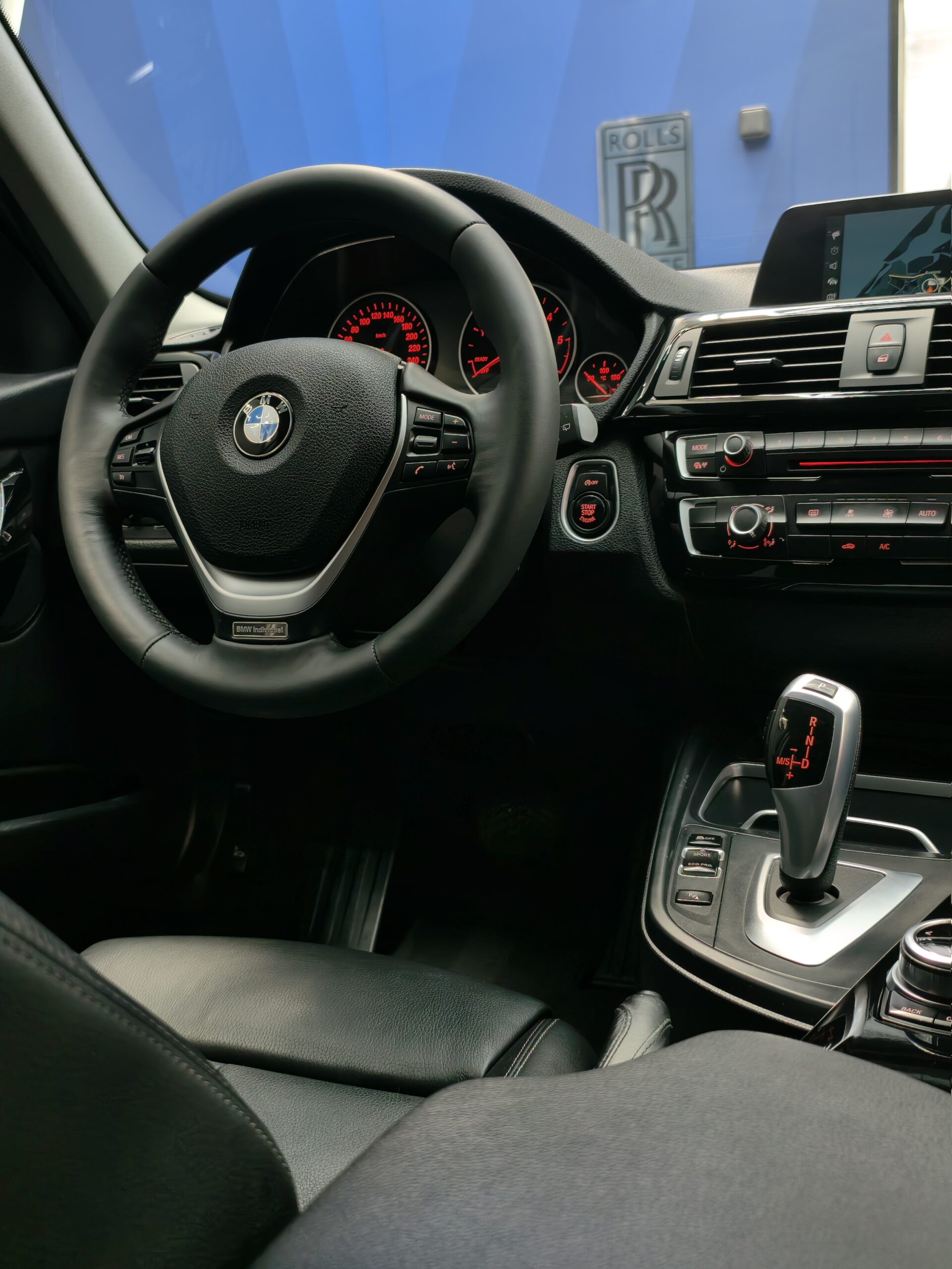 BMW 318 d Touring Aut. Sport Line - Image 14