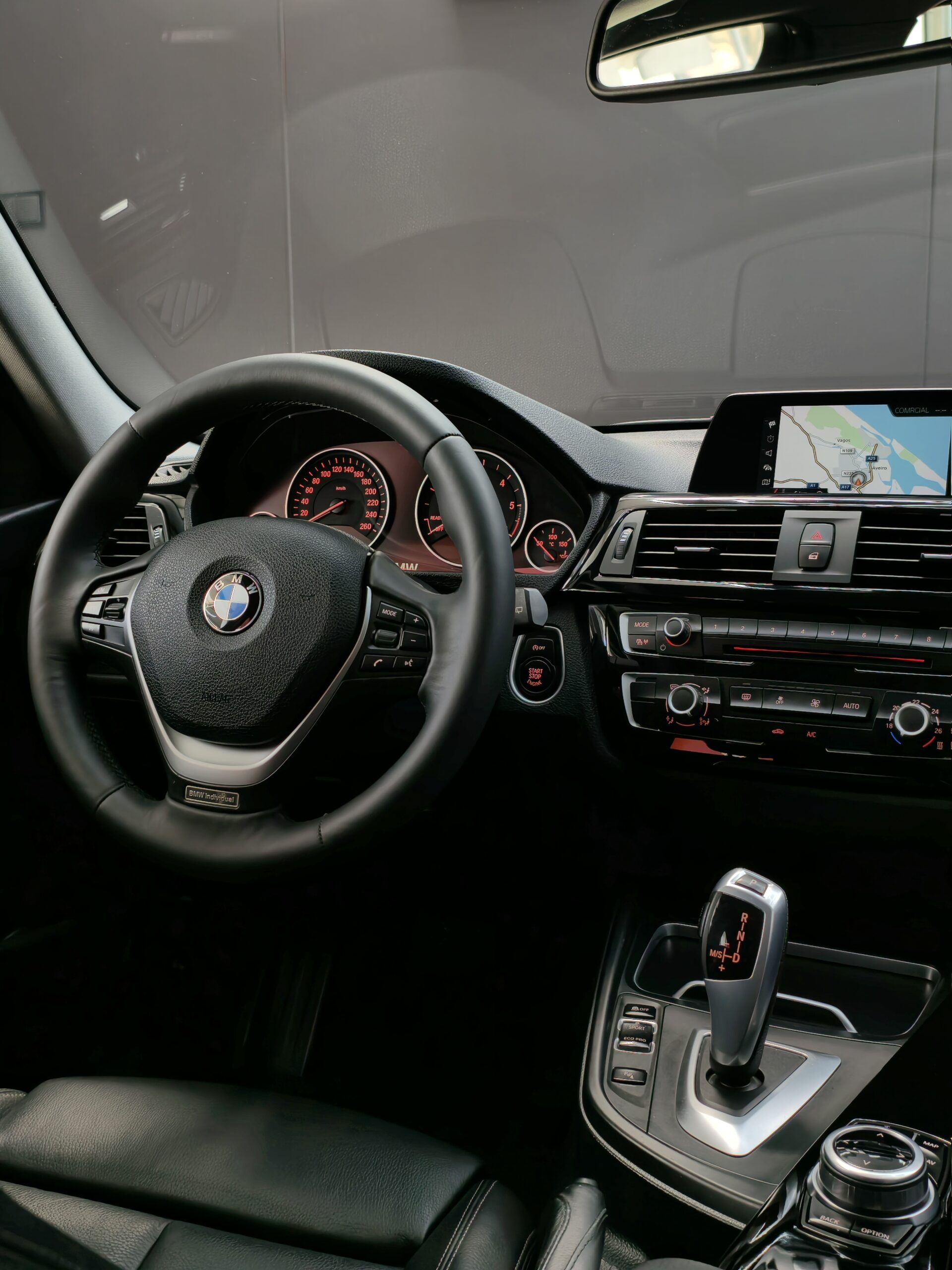 BMW 318 d Touring Aut. Sport Line - Image 20