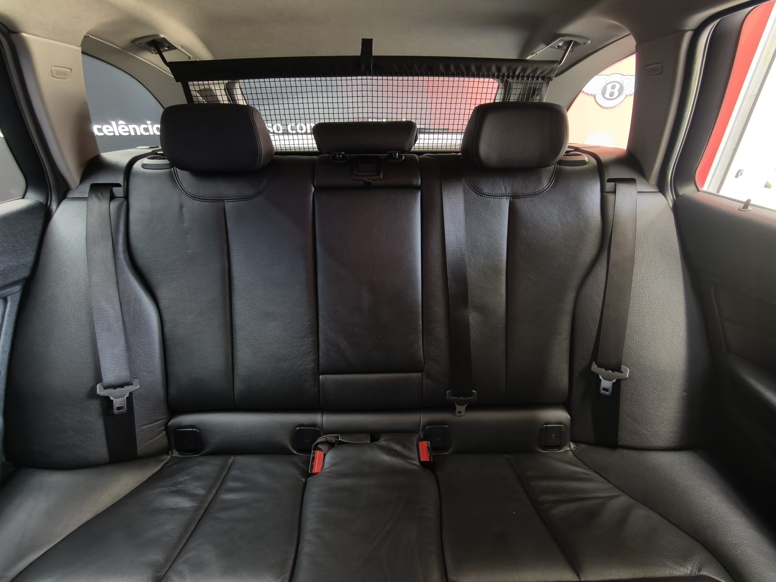 BMW 318 d Touring Aut. Sport Line - Image 24