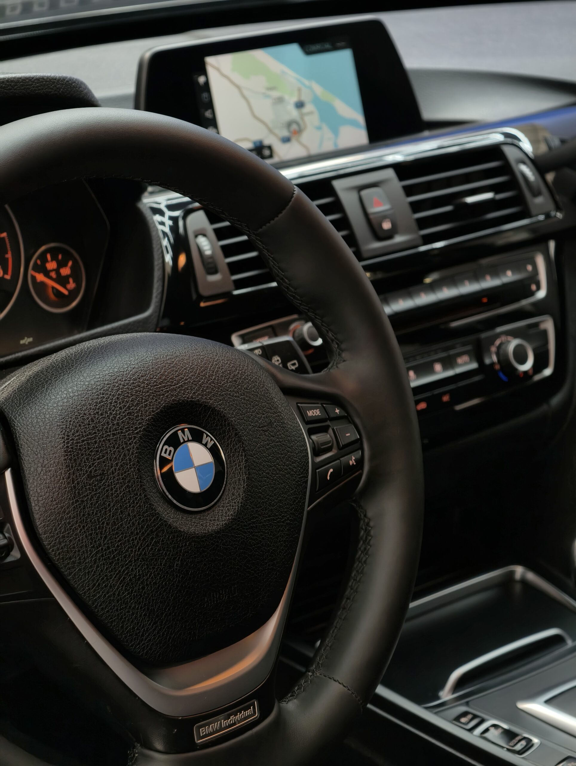 BMW 318 d Touring Aut. Sport Line - Image 33