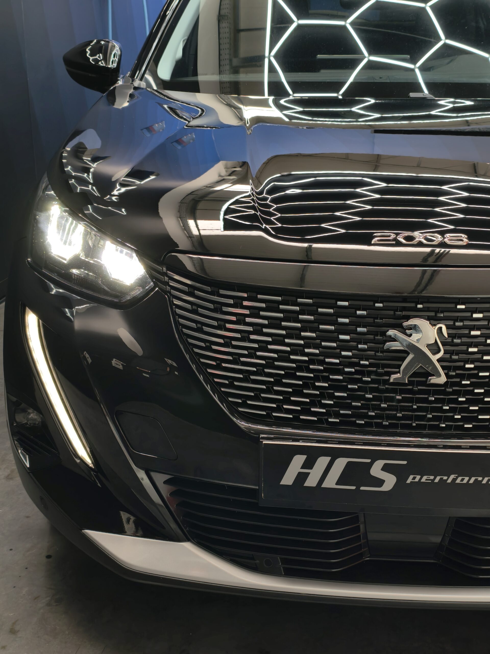 Peugeot 2008 1.5 BlueHDi Allure Pack EAT8 - Image 18