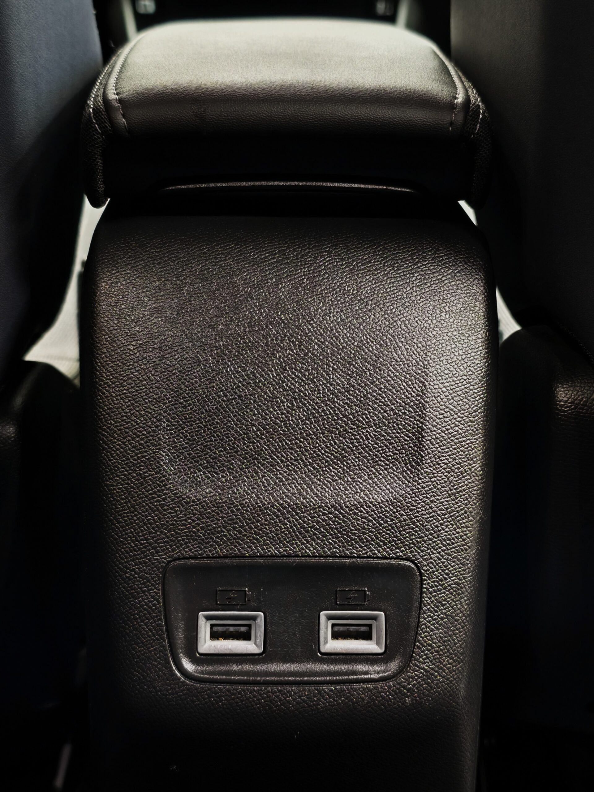 Peugeot 2008 1.5 BlueHDi Allure Pack EAT8 - Image 6