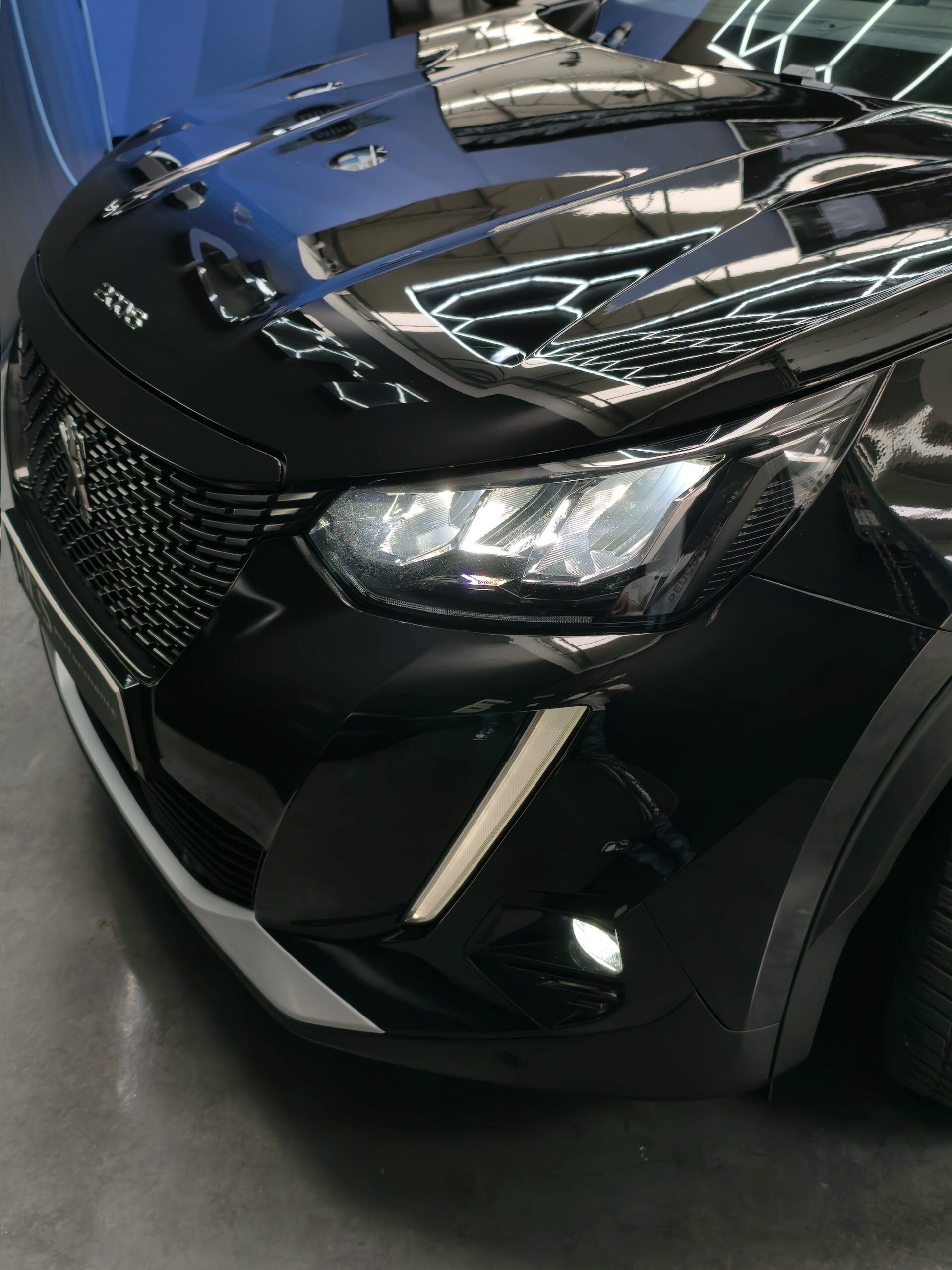 Peugeot 2008 1.5 BlueHDi Allure Pack EAT8 - Image 46