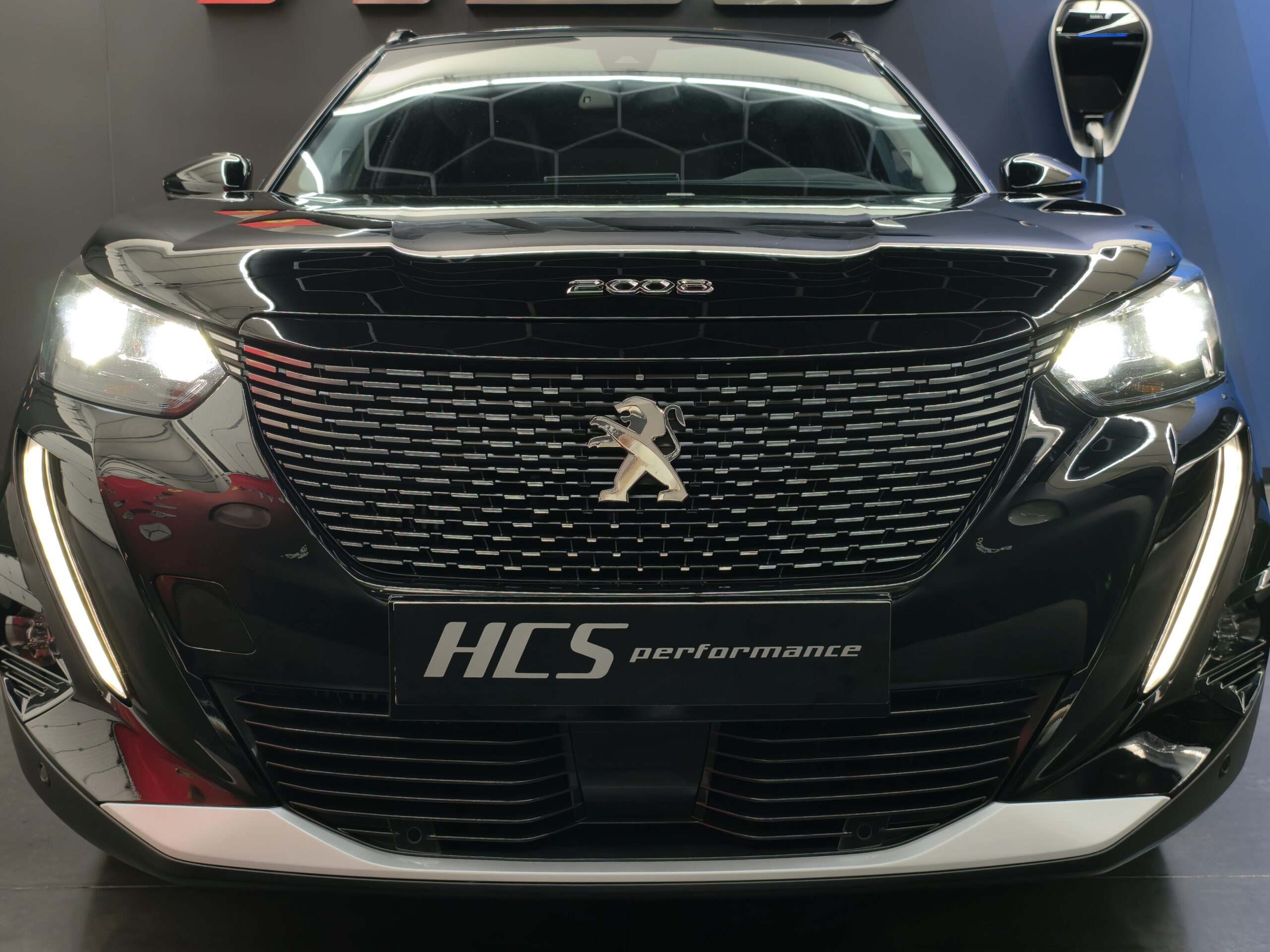 Peugeot 2008 1.5 BlueHDi Allure Pack EAT8 - Image 9