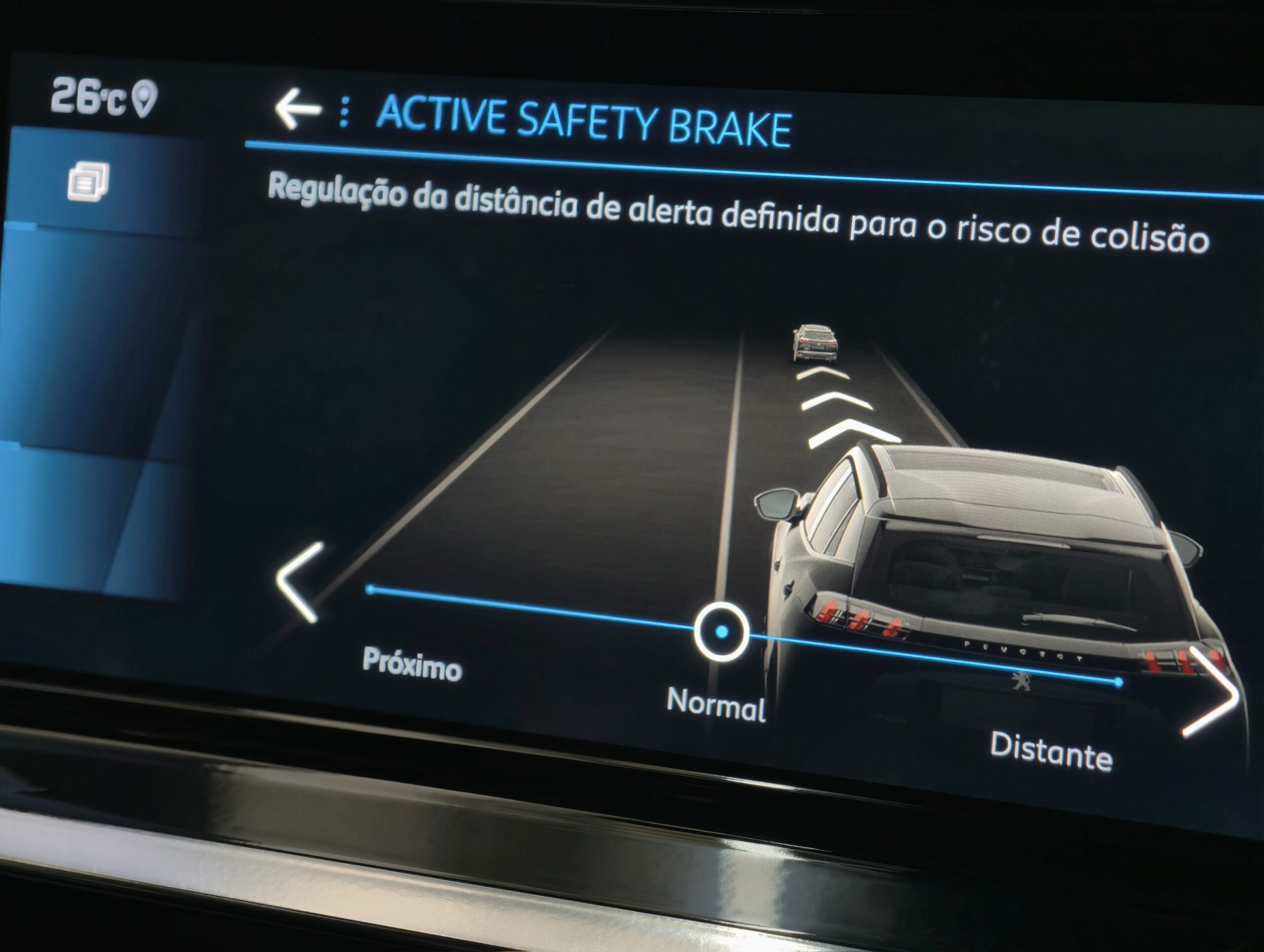 Peugeot 2008 1.5 BlueHDi Allure Pack EAT8 - Image 64