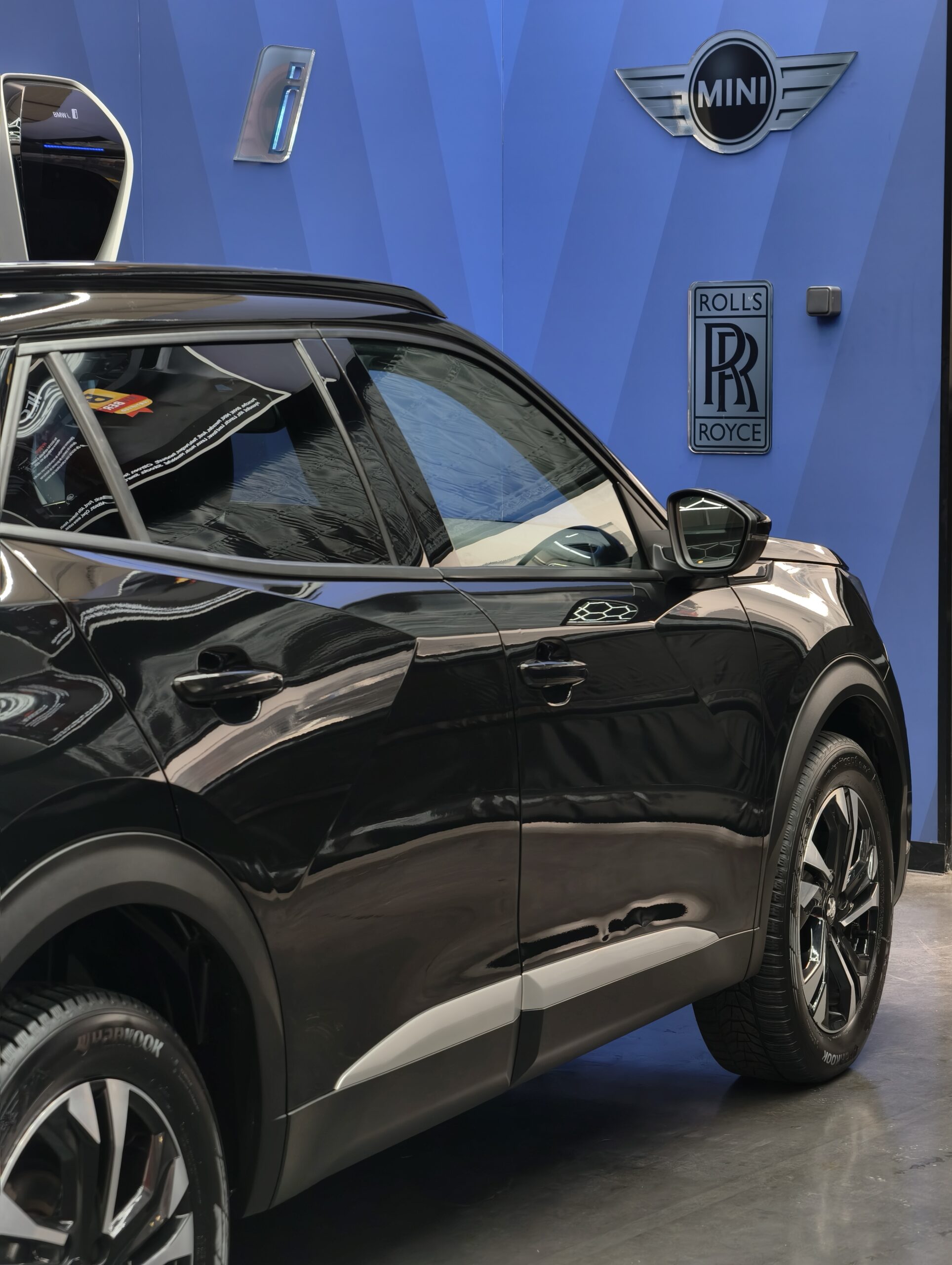 Peugeot 2008 1.5 BlueHDi Allure Pack EAT8 - Image 2