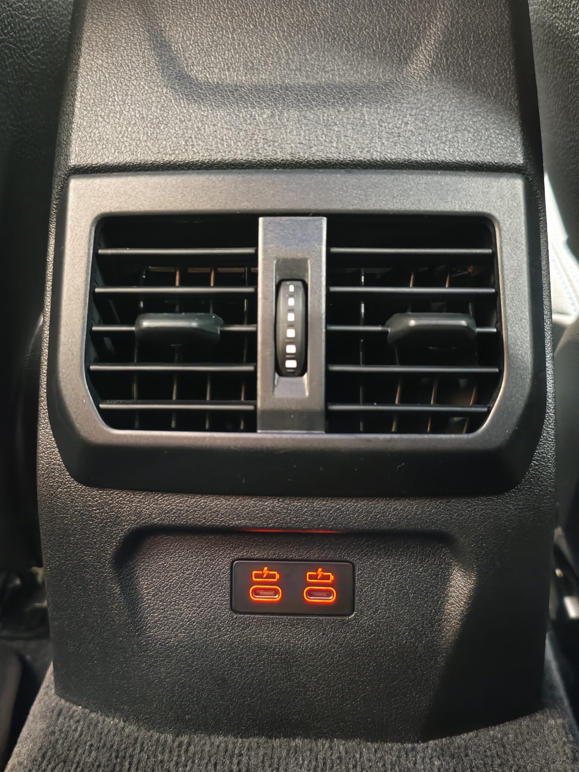 BMW 218 Gran Coupé d Pack Desportivo M - Image 26