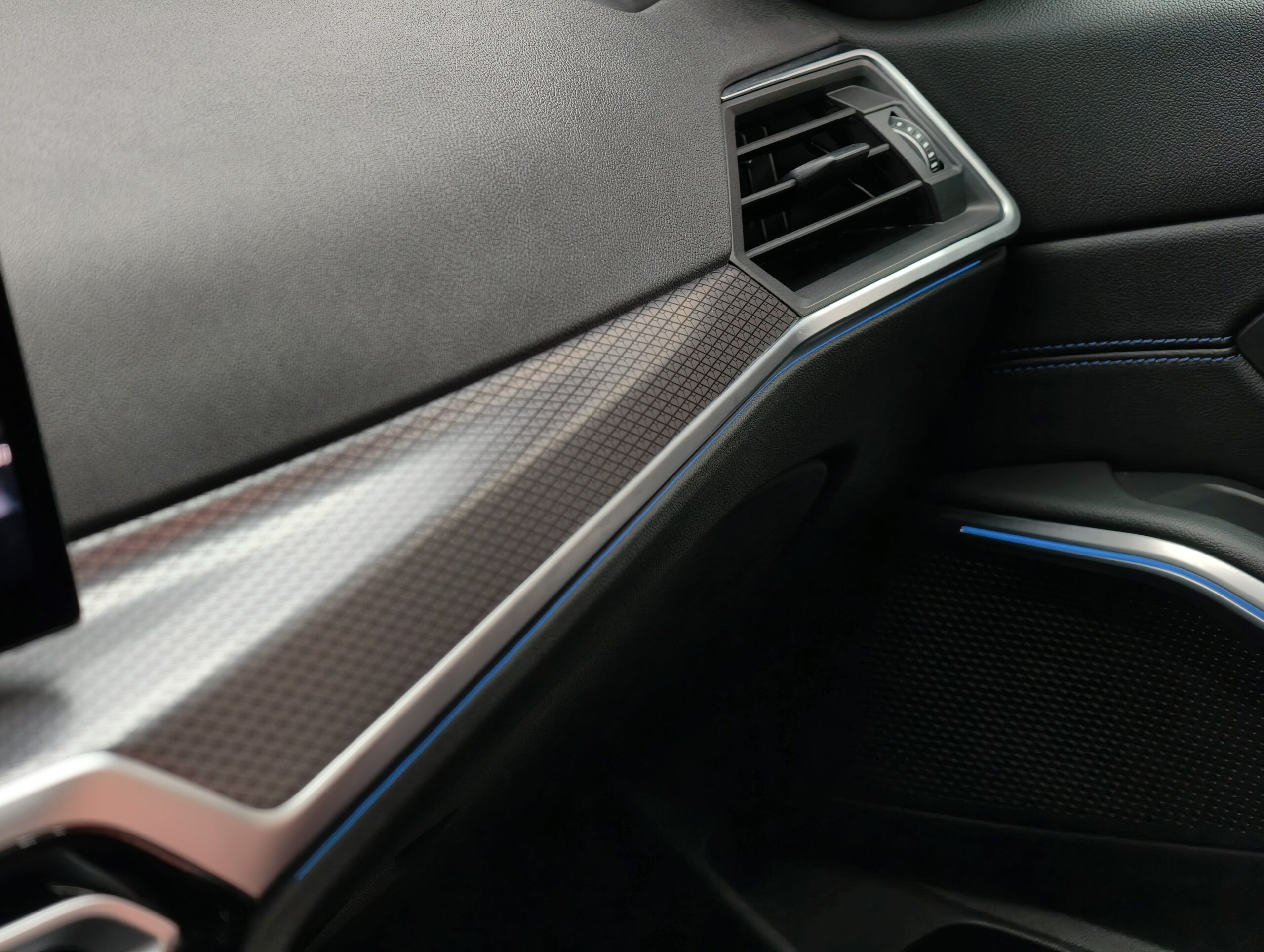 BMW 320 d Pack Desportivo M Pro Auto - Image 2