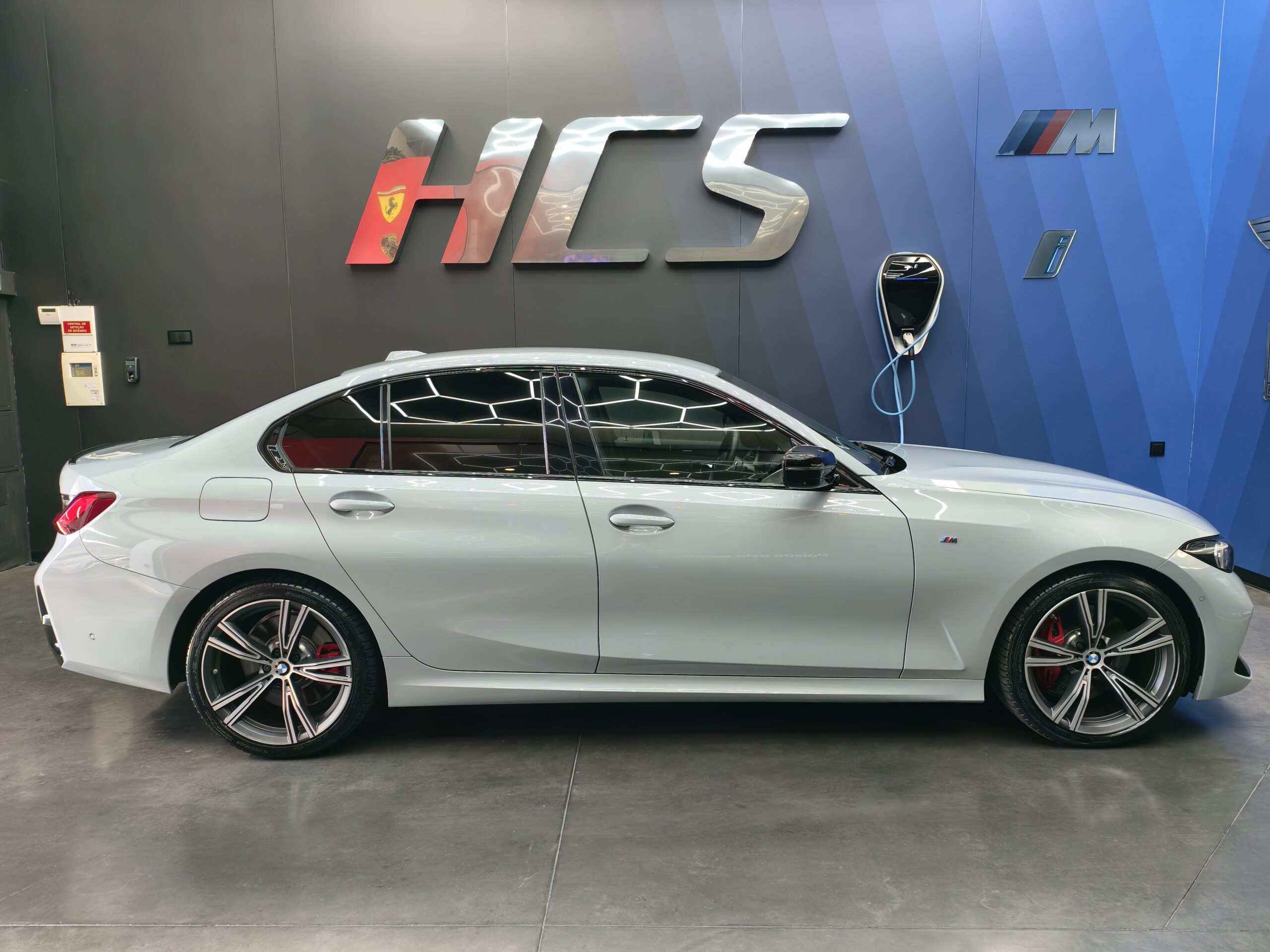 BMW 320 d Pack Desportivo M Pro Auto - Image 7