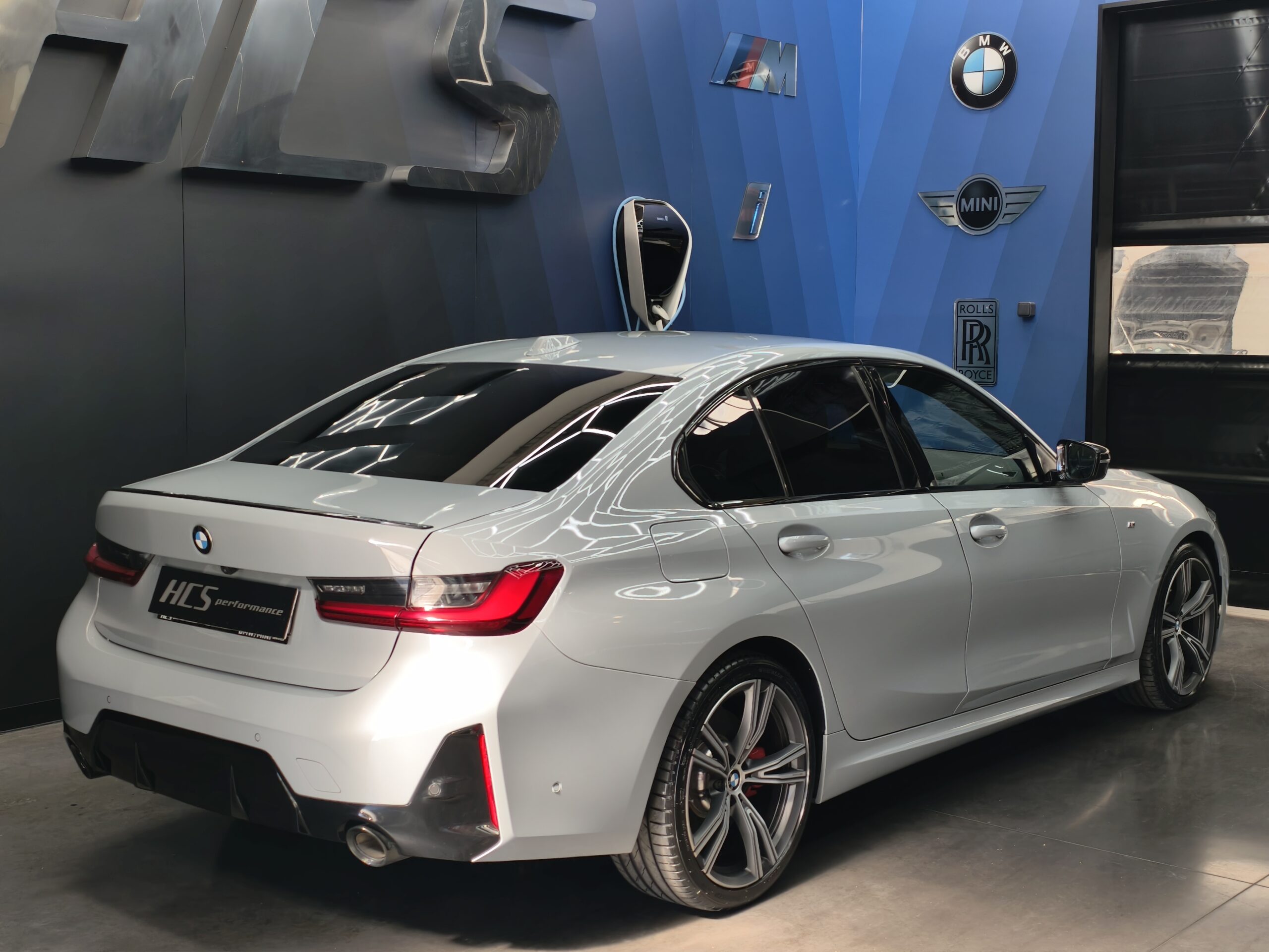 BMW 320 d Pack Desportivo M Pro Auto - Image 14