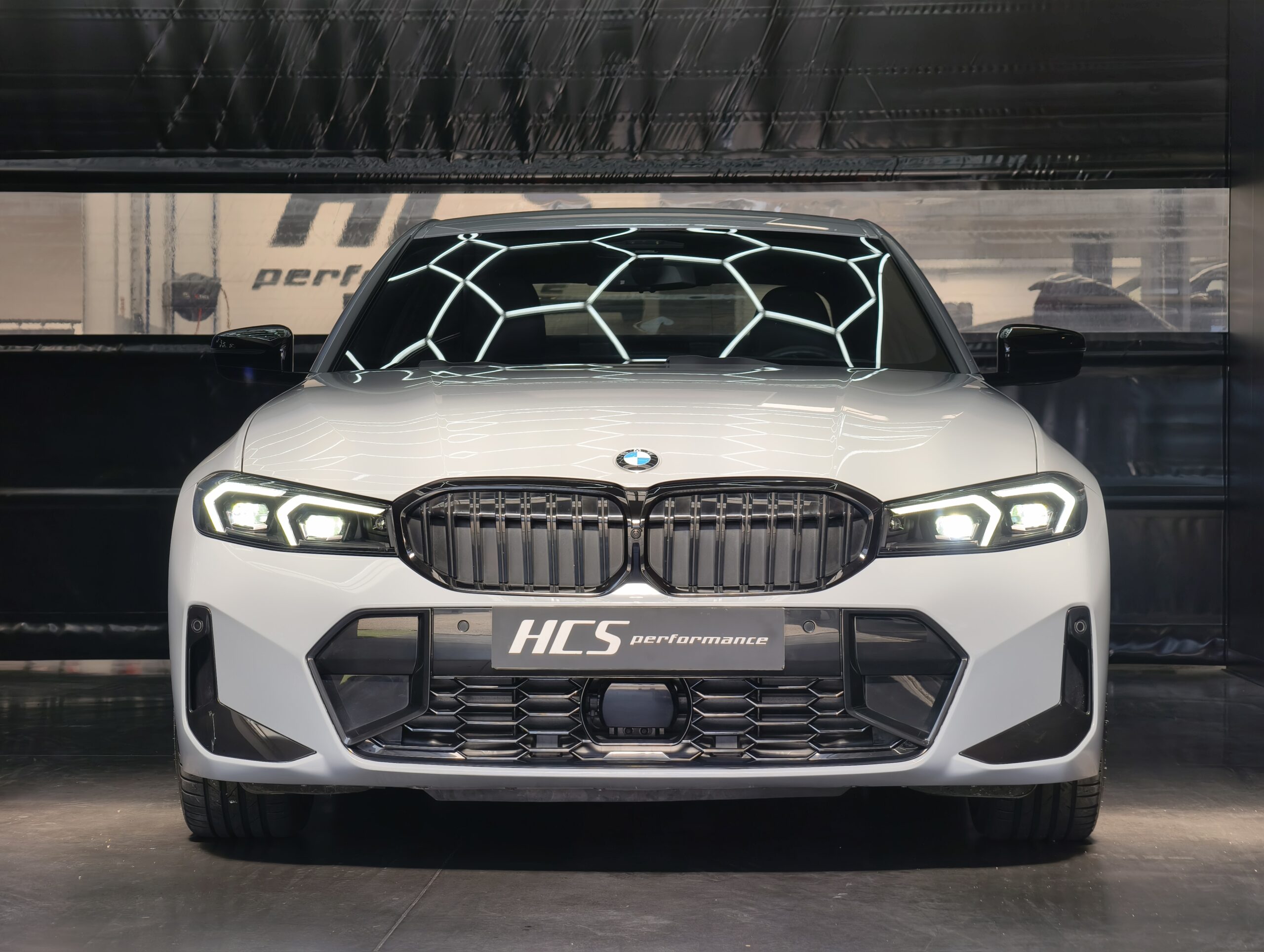 BMW 320 d Pack Desportivo M Pro Auto - Image 16