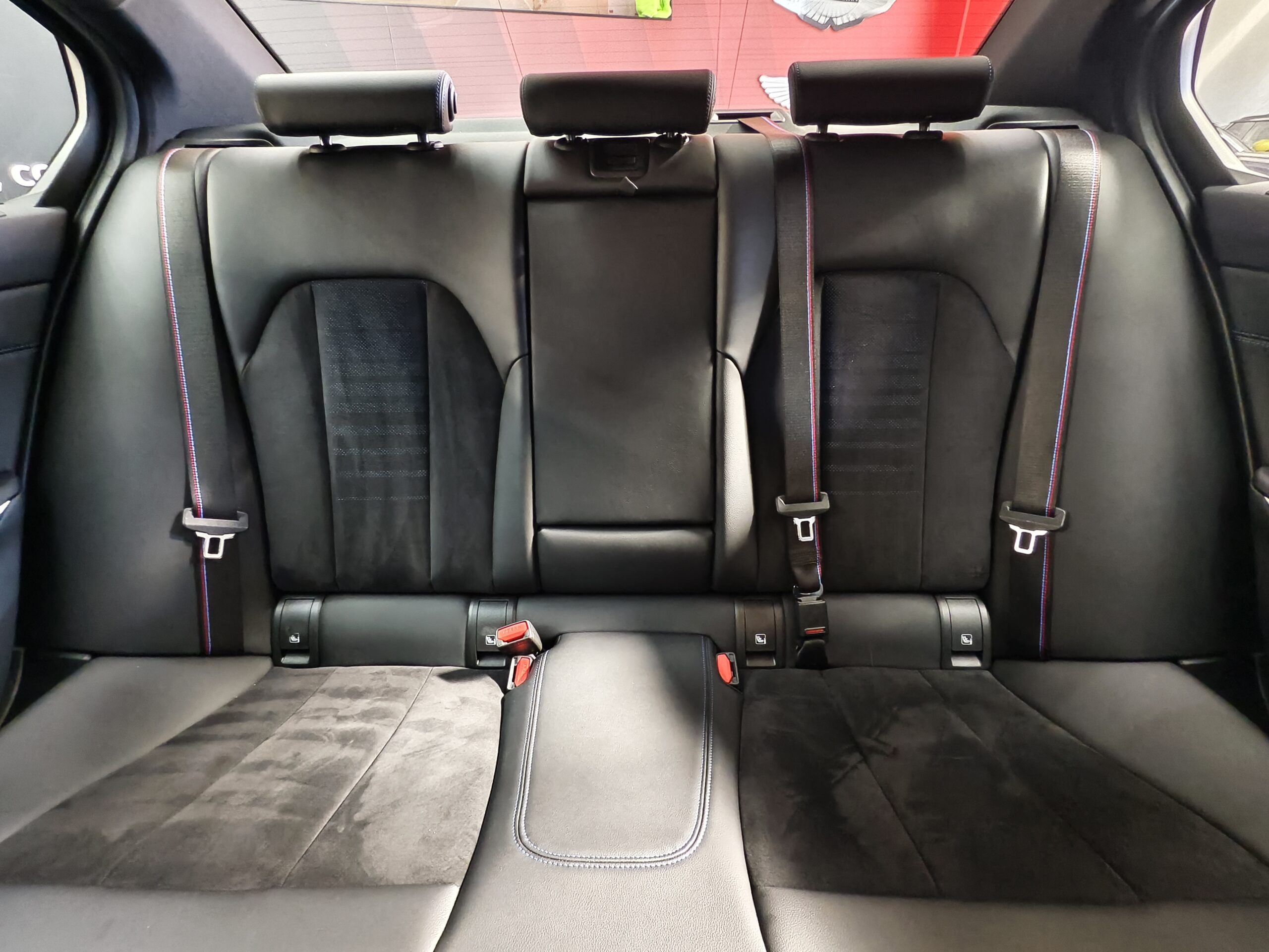 BMW 320 d Pack Desportivo M Pro Auto - Image 39