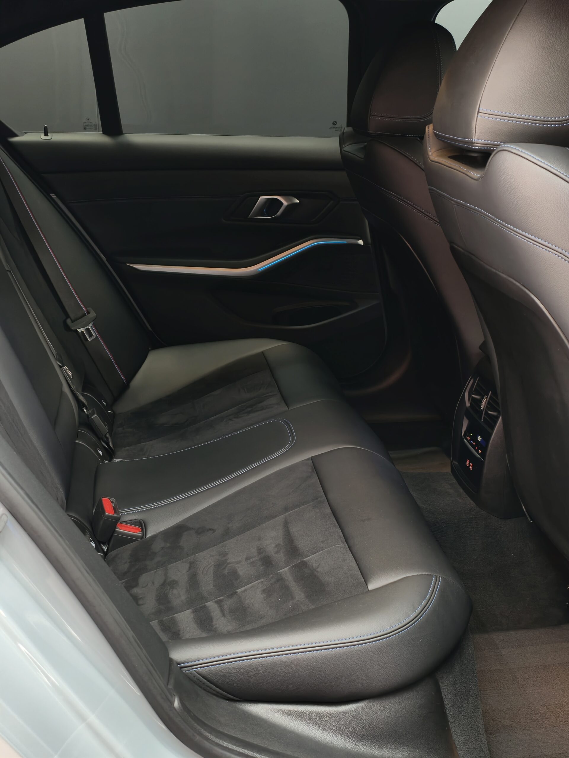 BMW 320 d Pack Desportivo M Pro Auto - Image 47