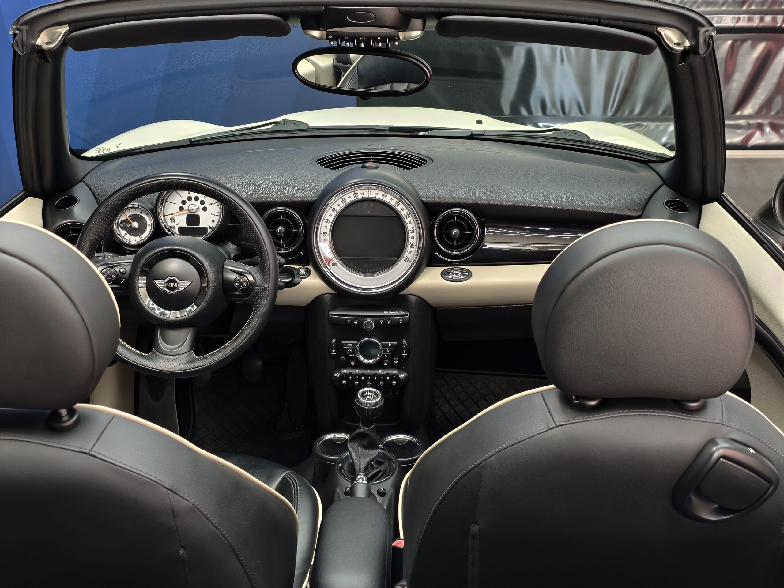 MINI 5 Portas Cooper D - Image 21