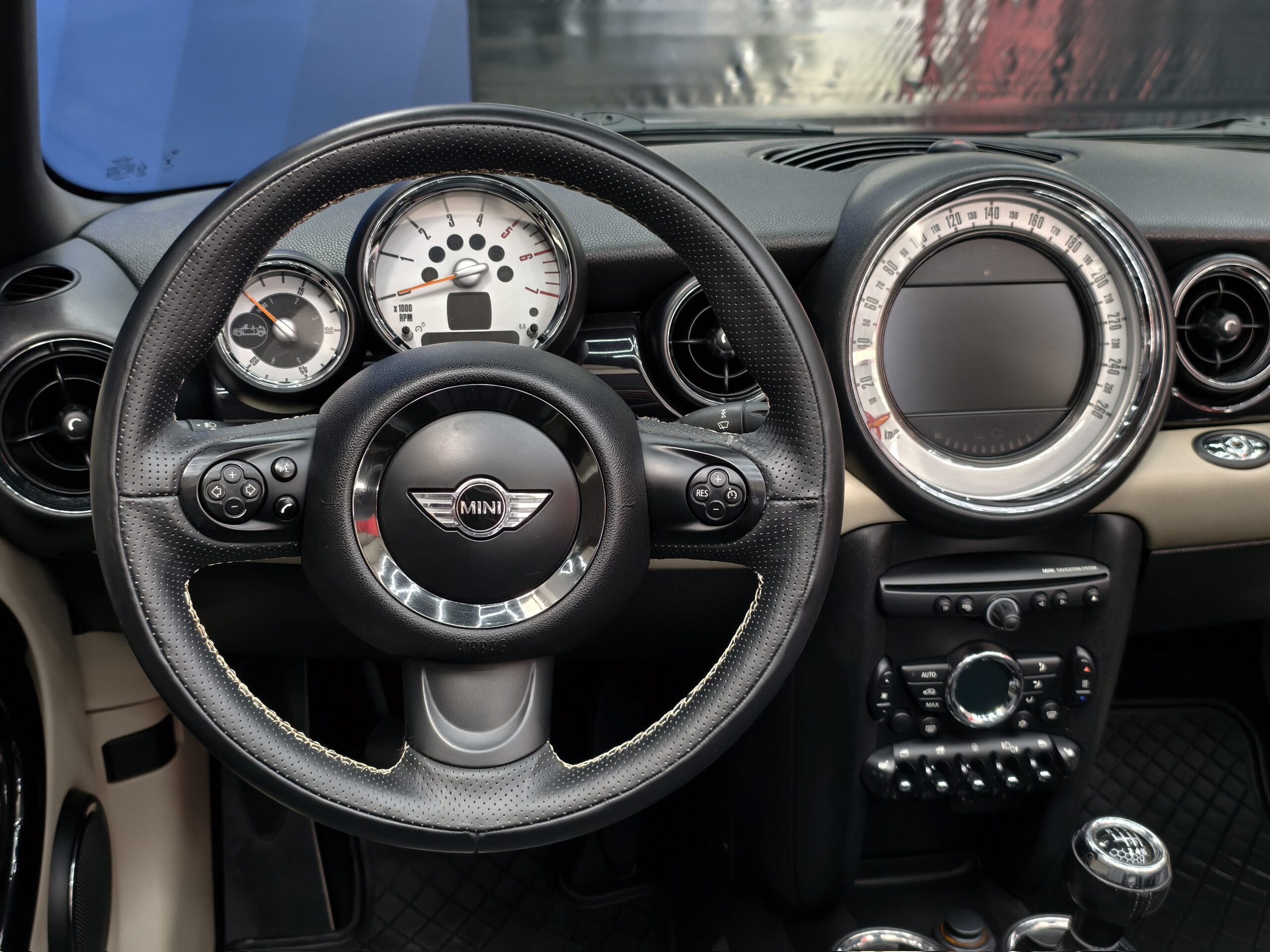 MINI 5 Portas Cooper D - Image 26