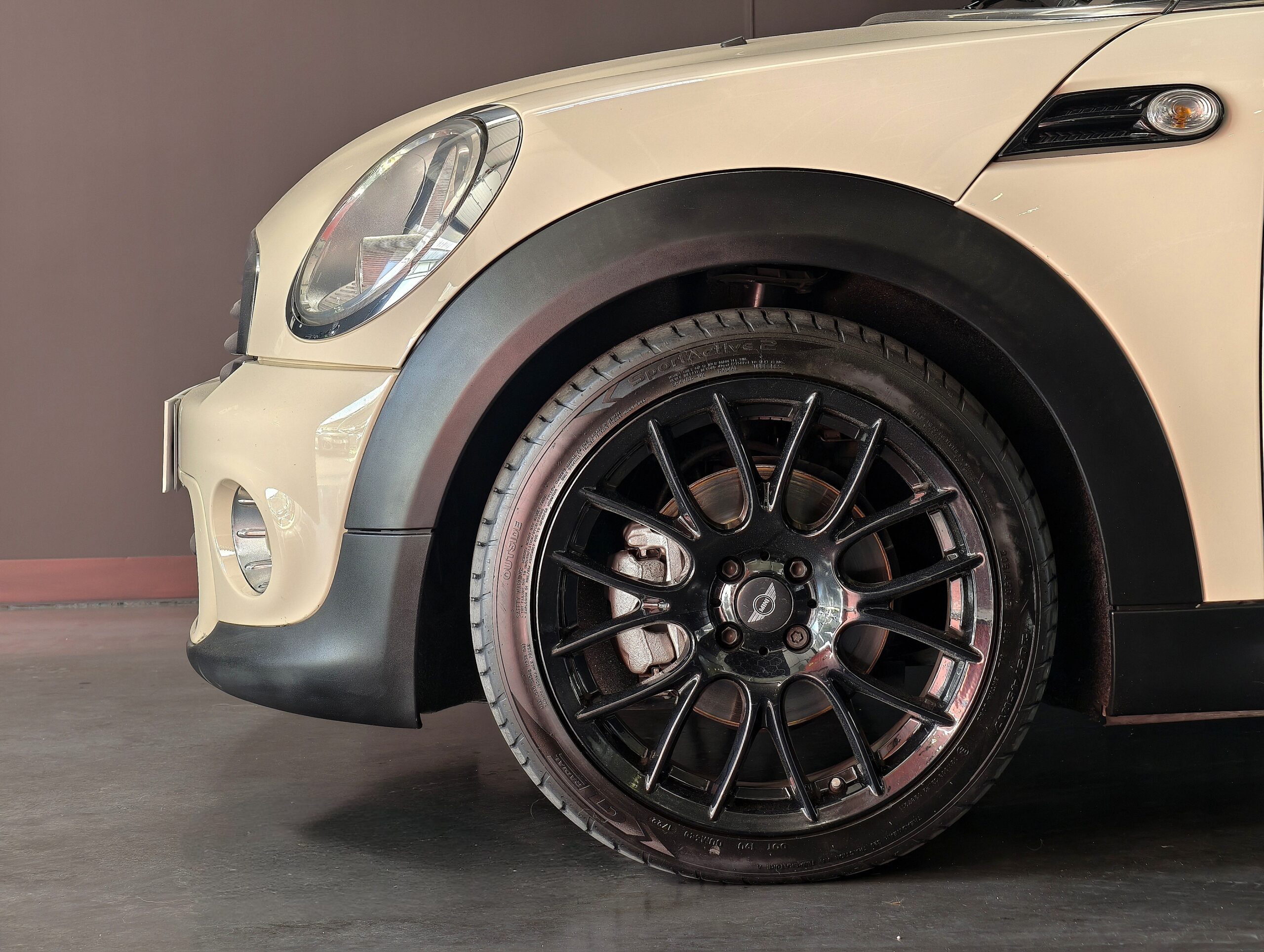 MINI 5 Portas Cooper D - Image 49