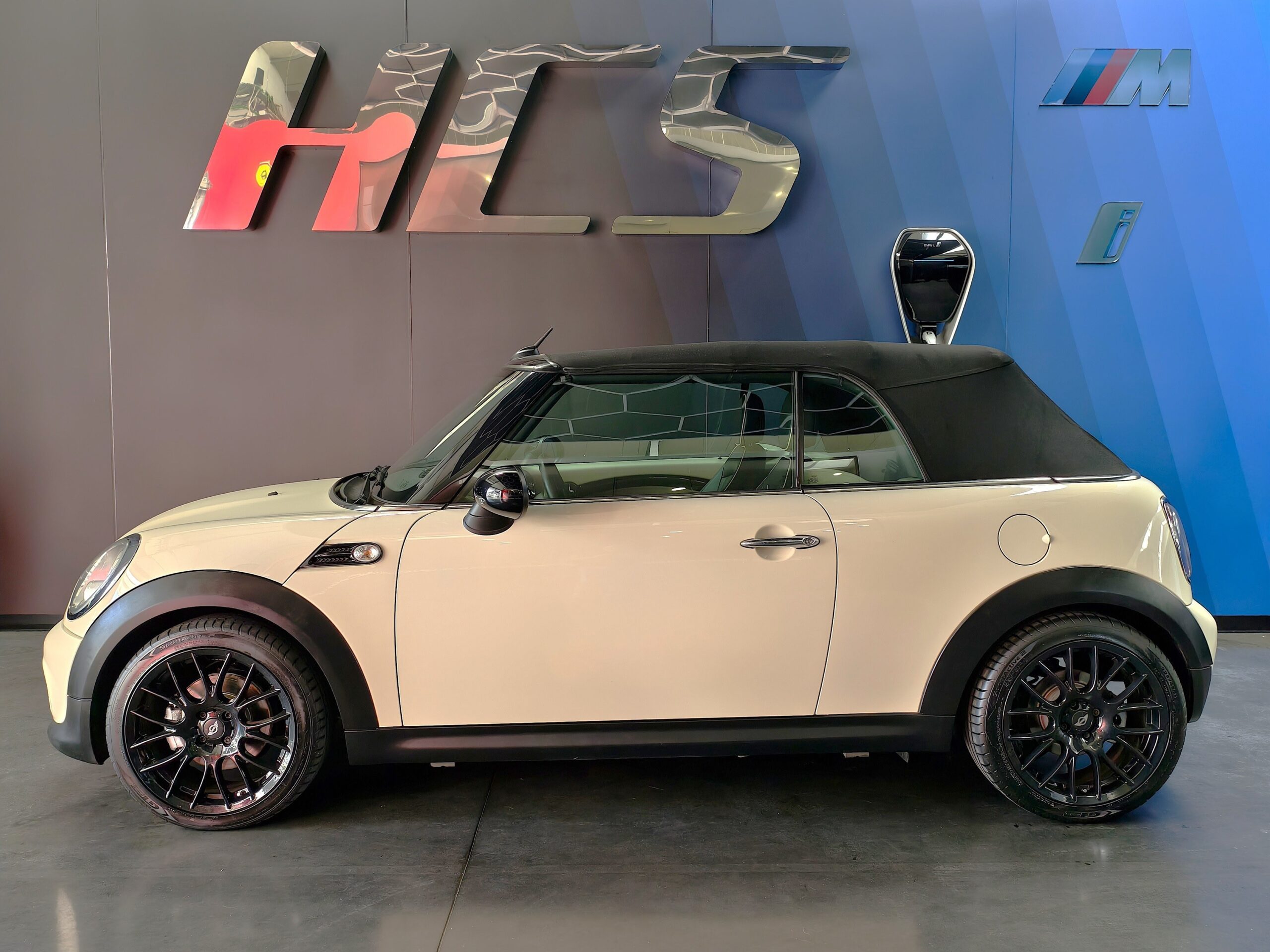 MINI 5 Portas Cooper D - Image 9