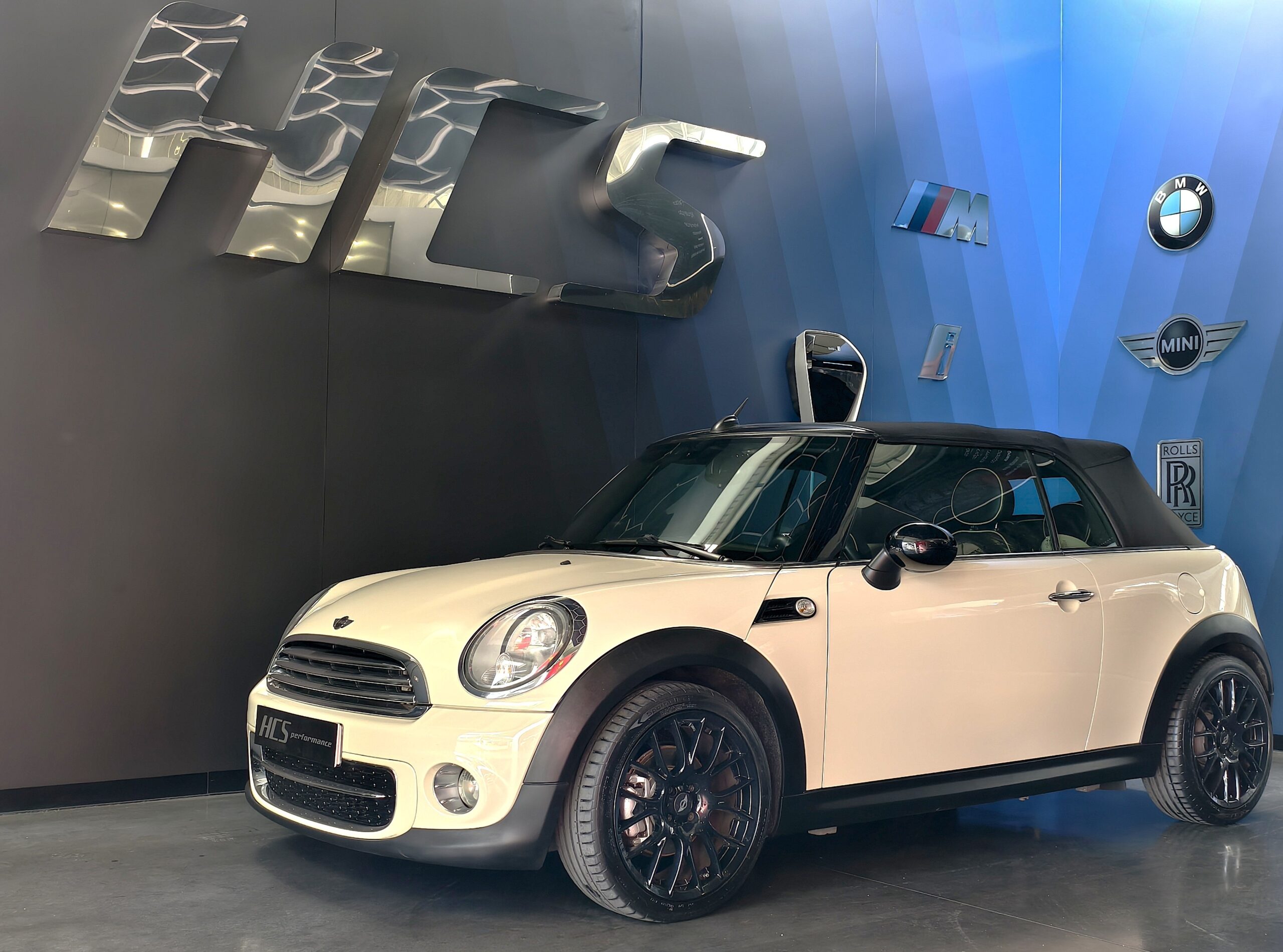 MINI 5 Portas Cooper D - Image 11