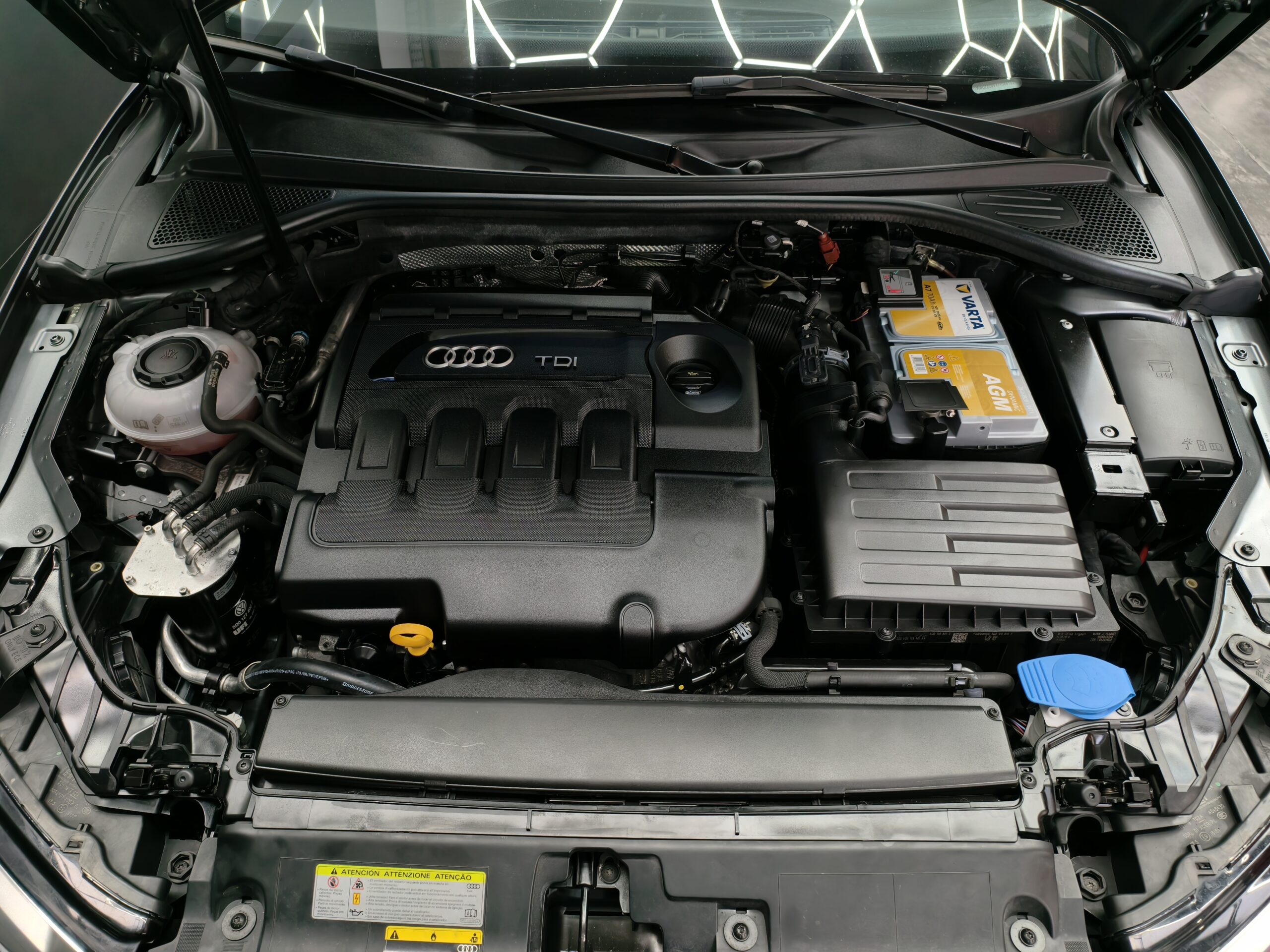 Audi A3 Limousine 1.6 TDI Sport - Image 11