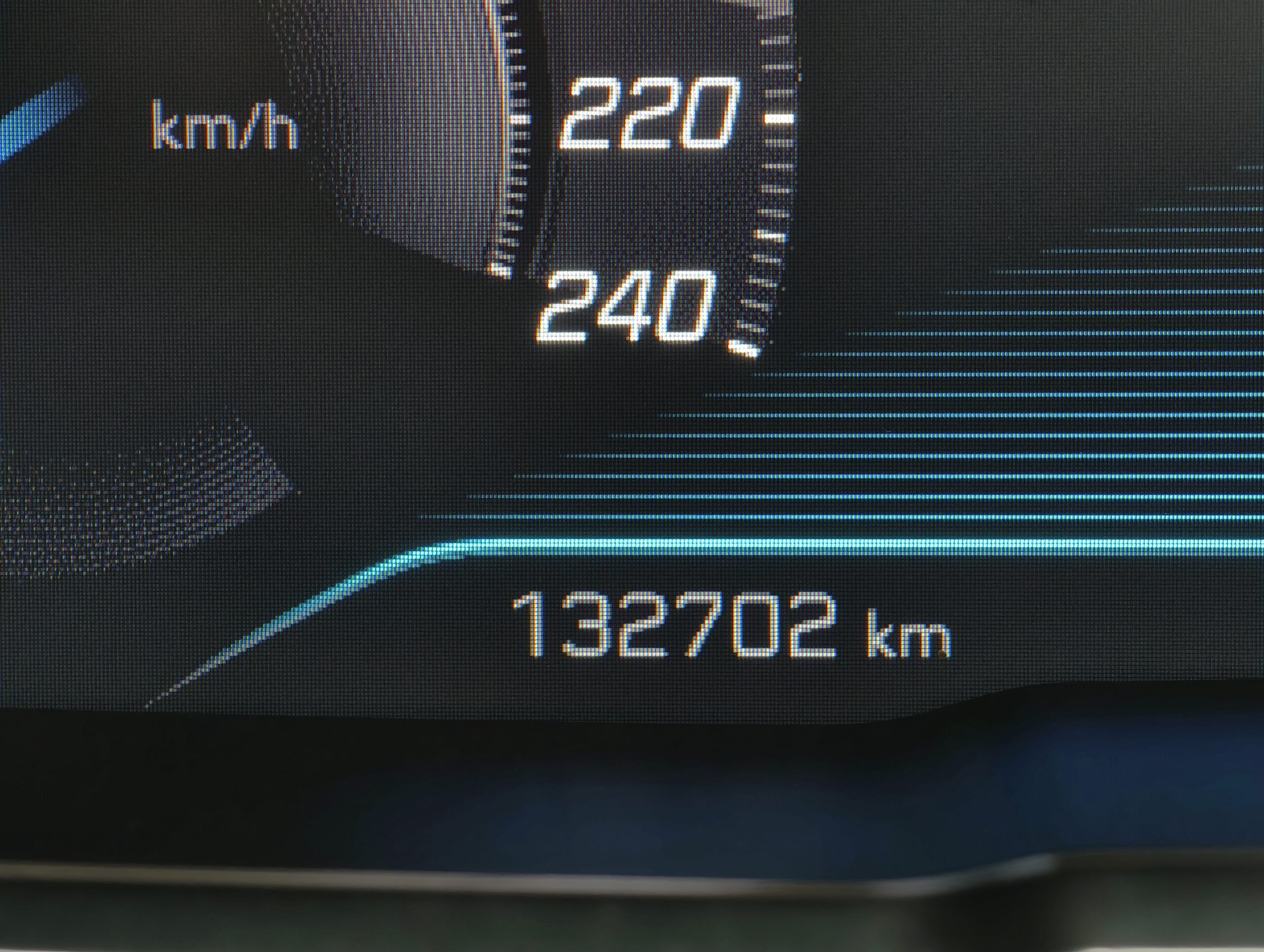 Peugeot 3008 BlueHDi 130 Stop & Start EAT8 GT - Image 47