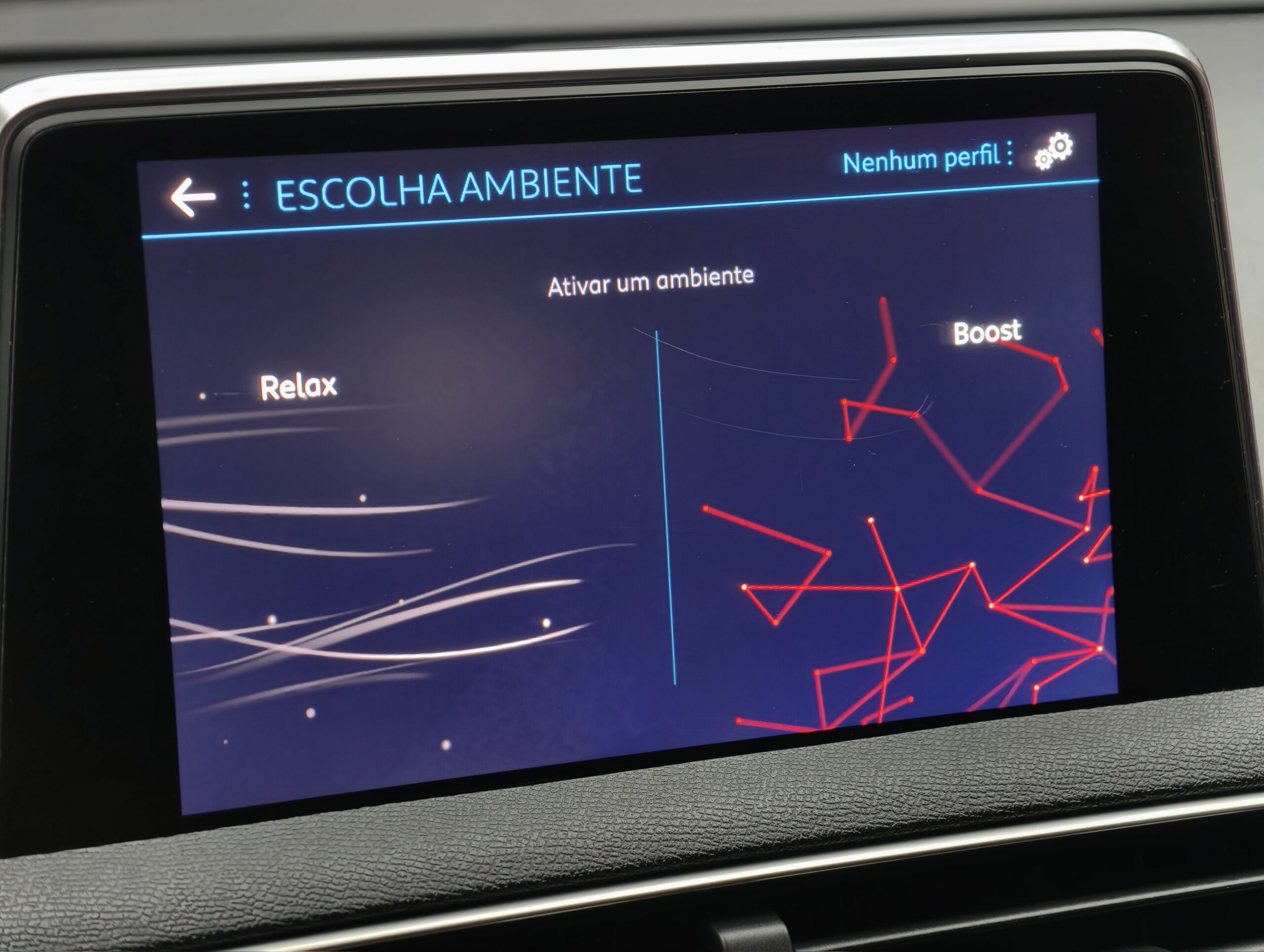 Peugeot 3008 BlueHDi 130 Stop & Start EAT8 GT - Image 22