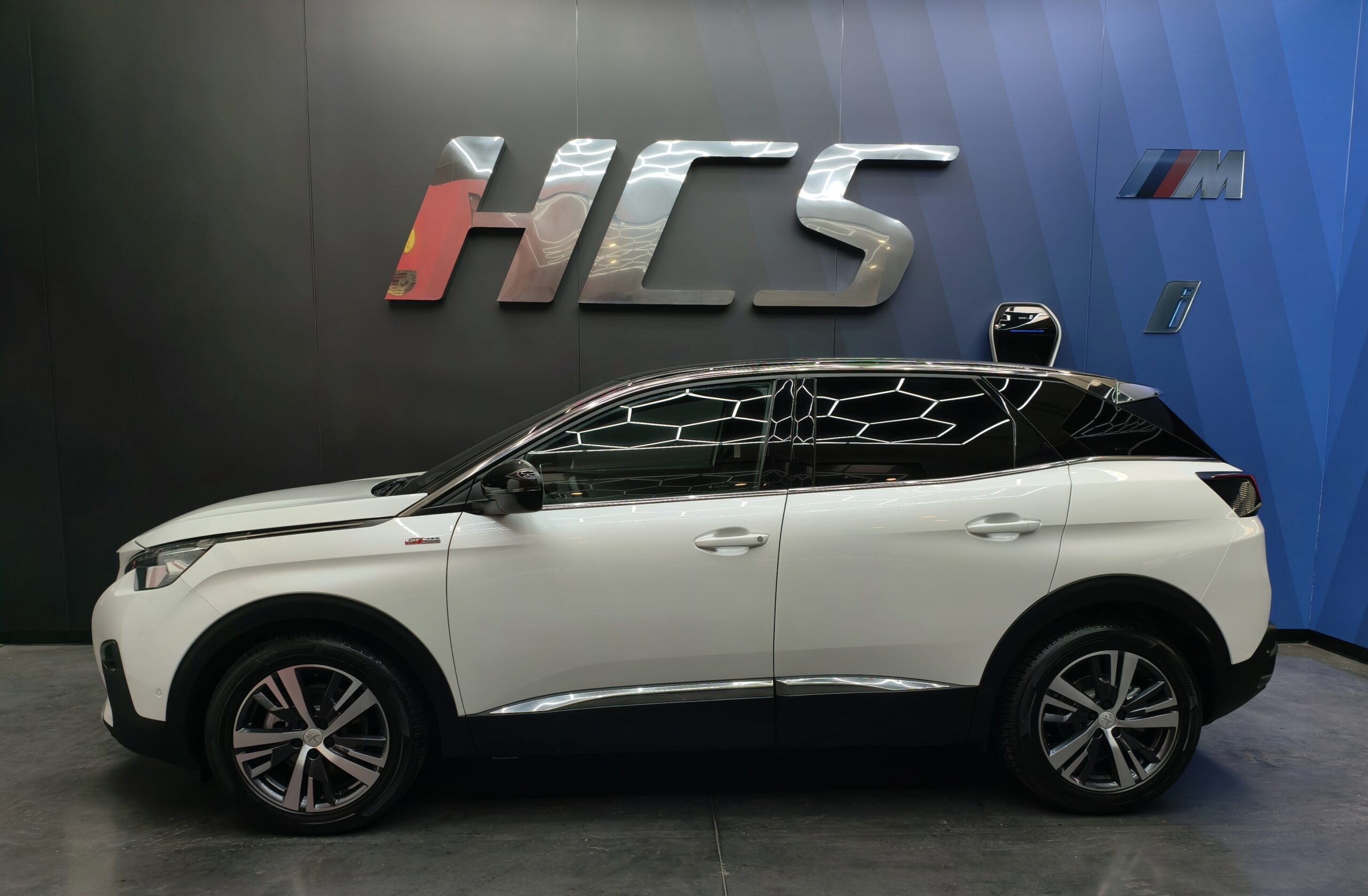 Peugeot 3008 BlueHDi 130 Stop & Start EAT8 GT - Image 38