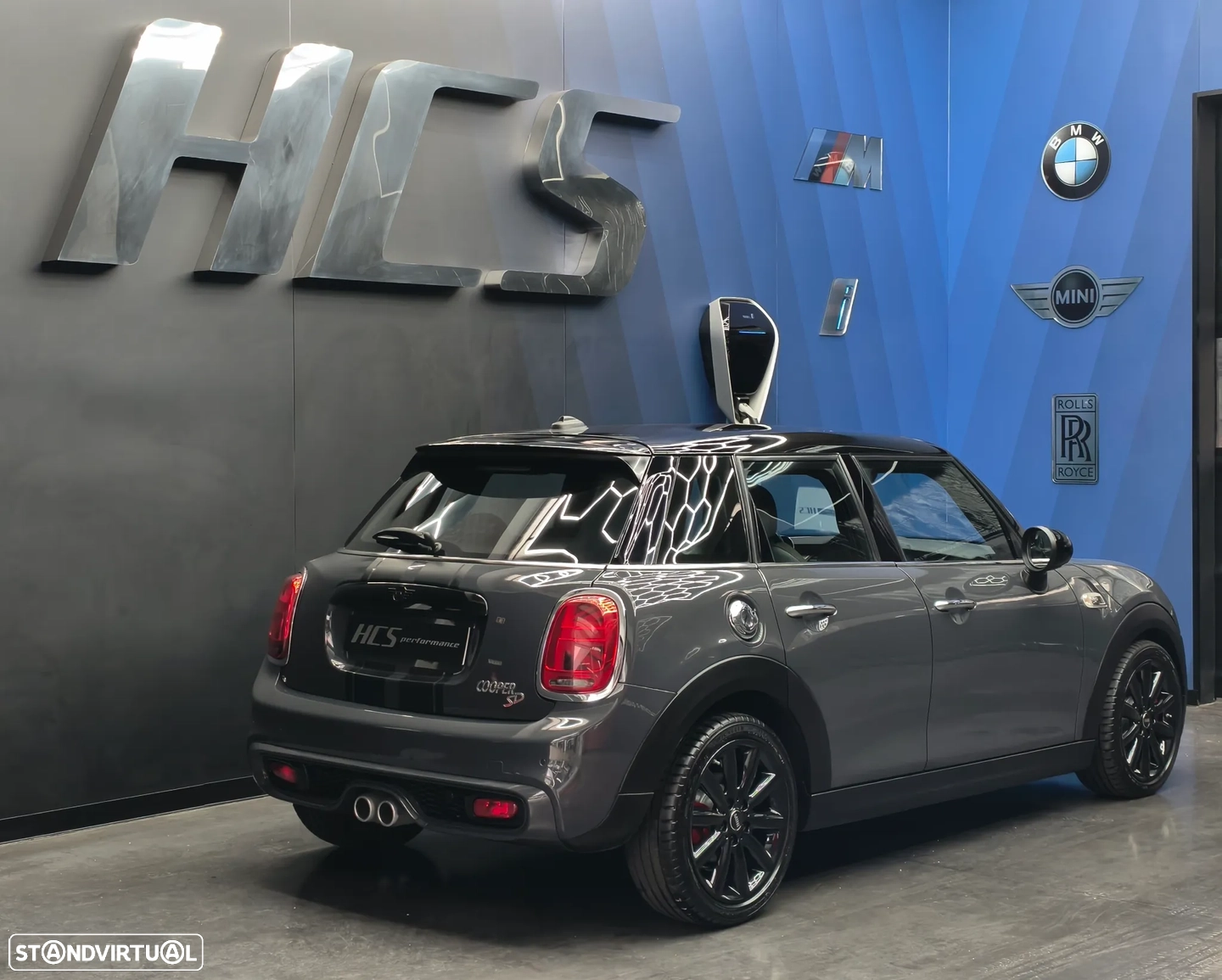 MINI 5 Portas Cooper SD Auto Desportiva - Image 4