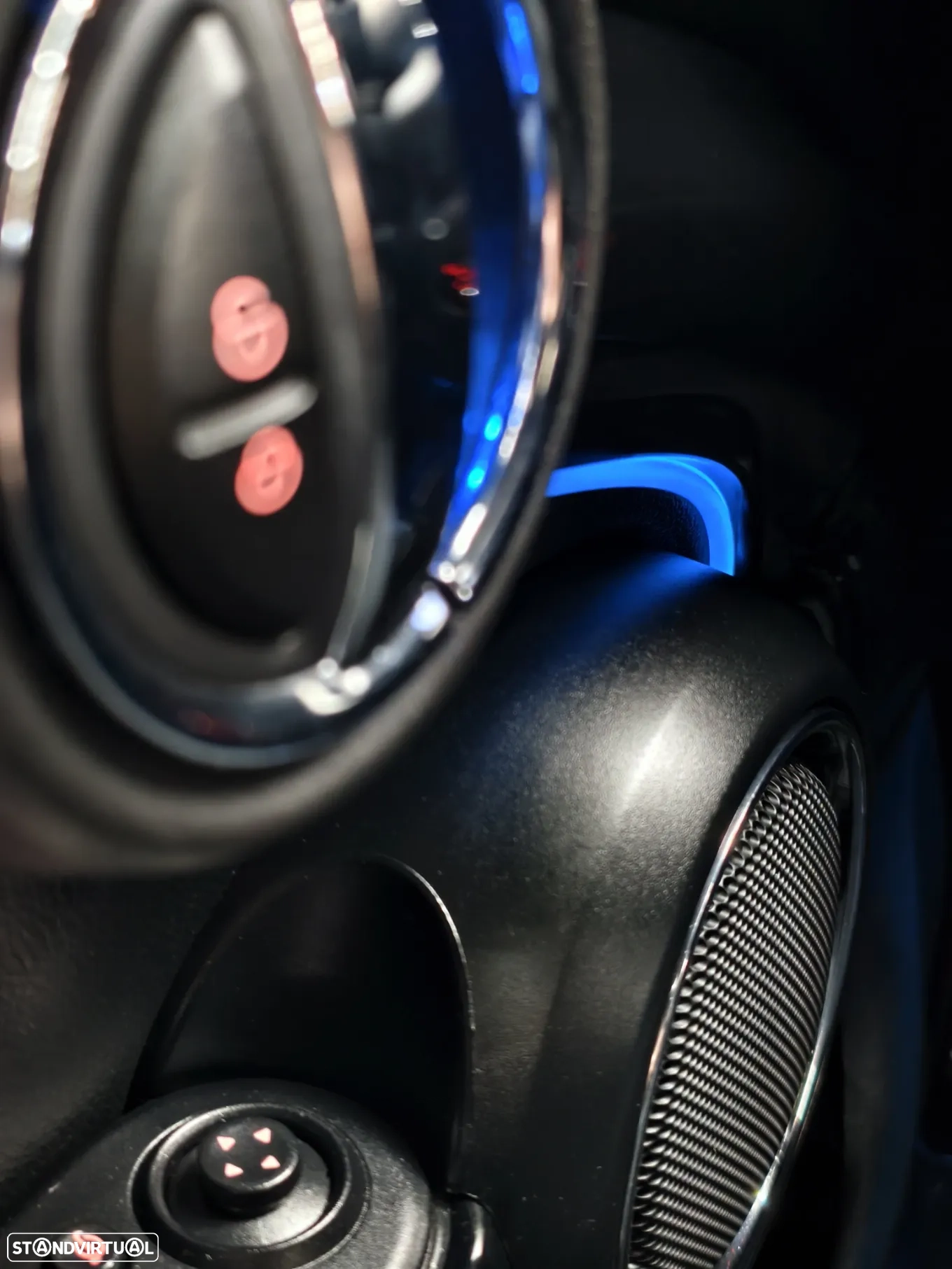 MINI 5 Portas Cooper SD Auto Desportiva - Image 27