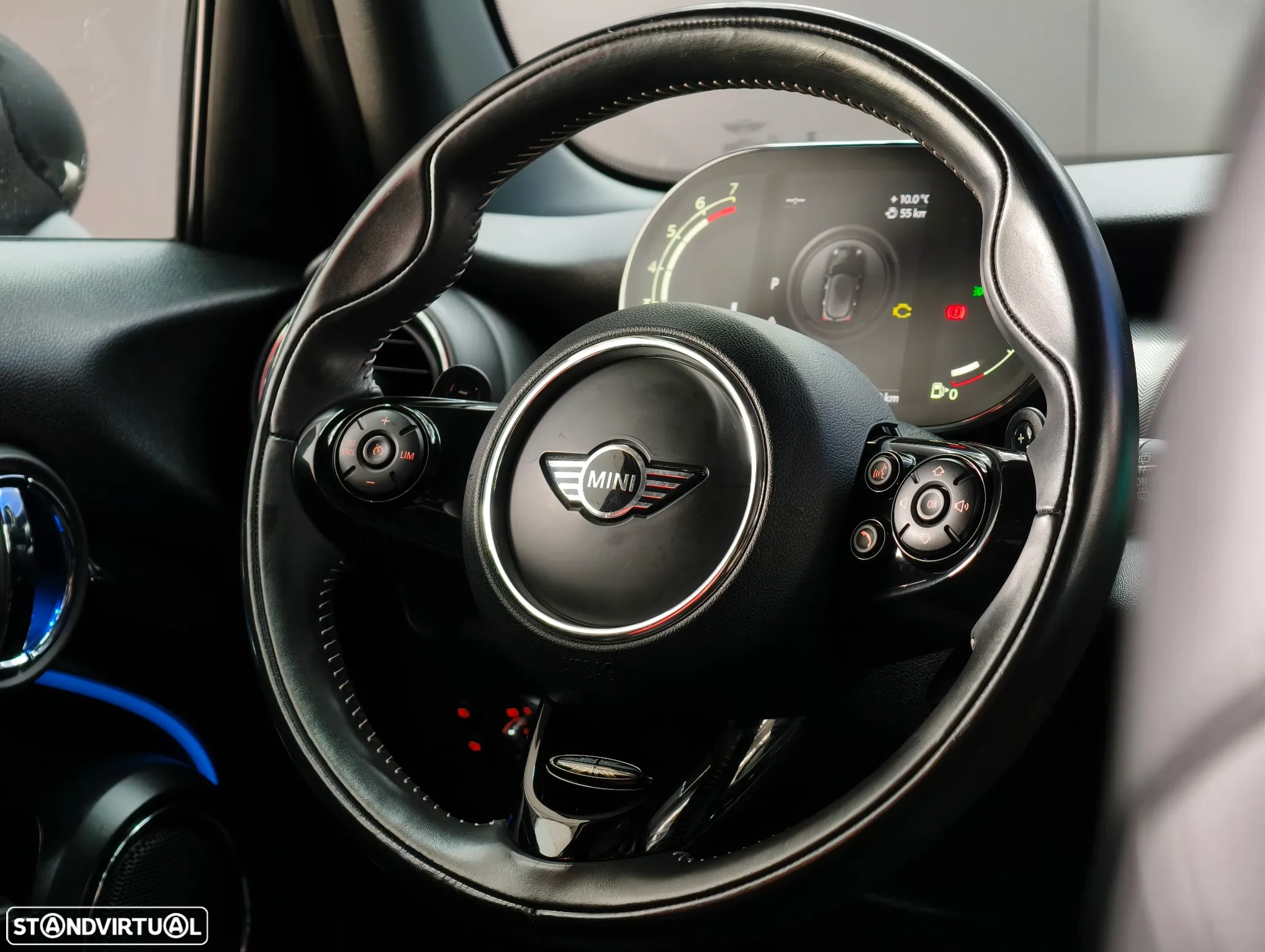 MINI 5 Portas Cooper SD Auto Desportiva - Image 33