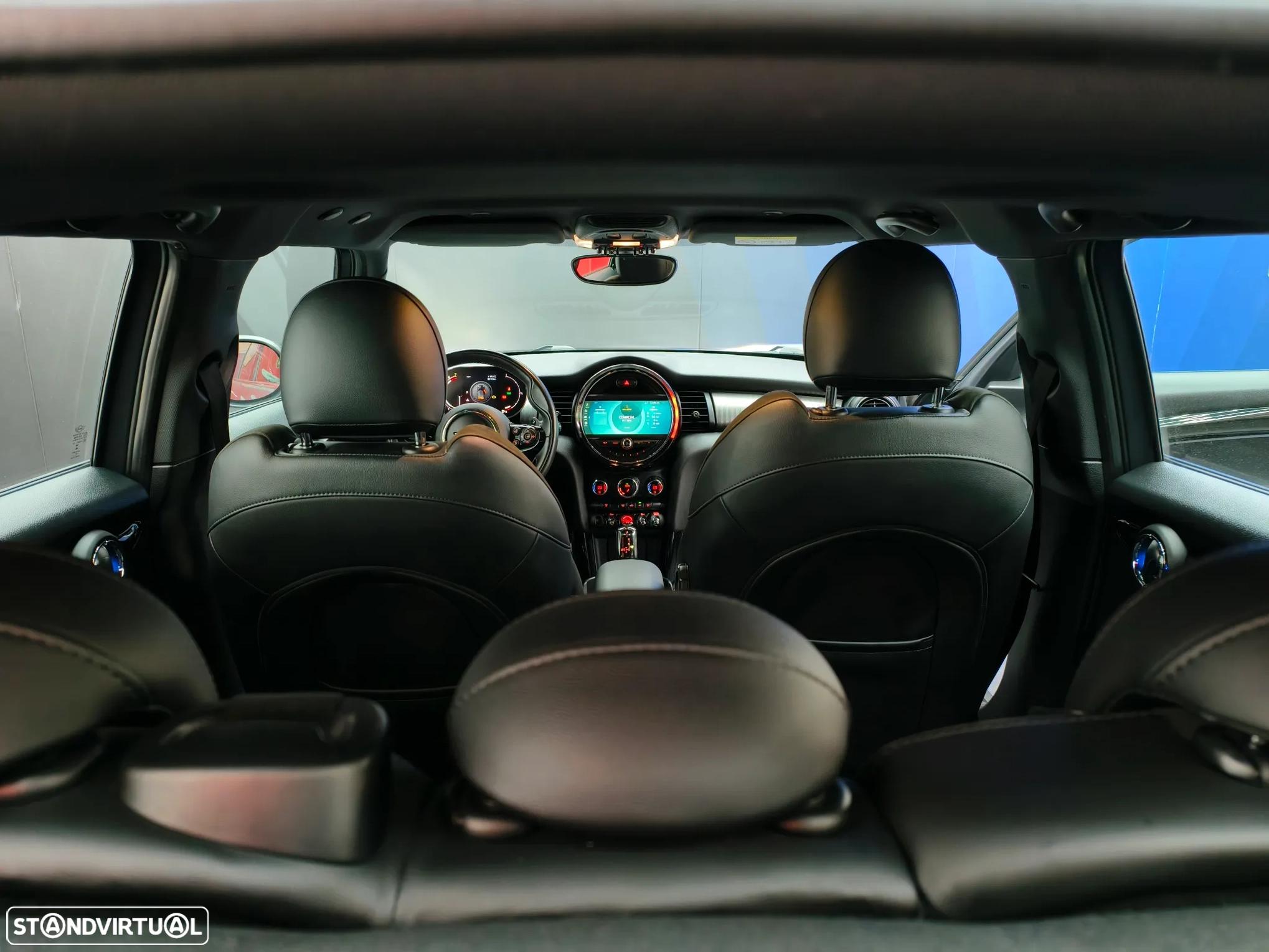 MINI 5 Portas Cooper SD Auto Desportiva - Image 38