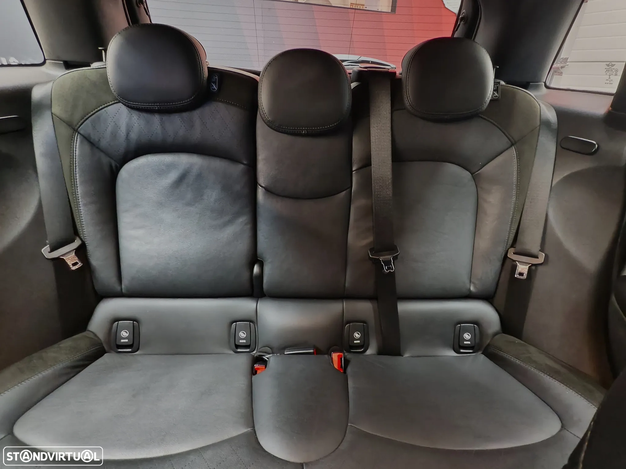 MINI 5 Portas Cooper SD Auto Desportiva - Image 39