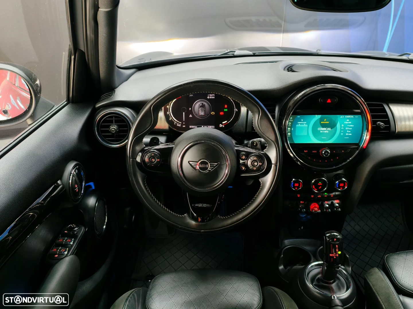 MINI 5 Portas Cooper SD Auto Desportiva - Image 5